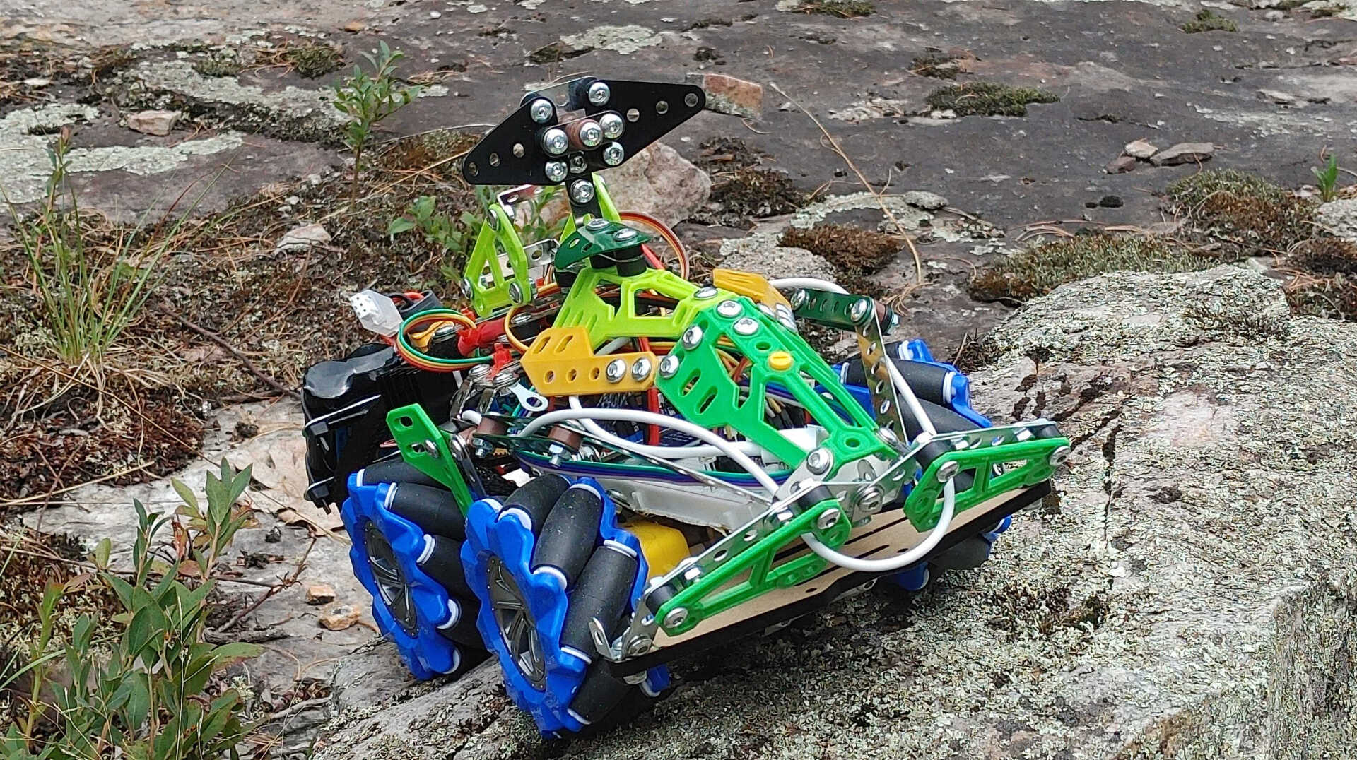 NovaGlide Robot